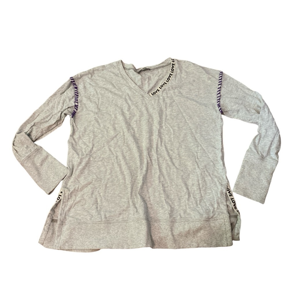 LISA TODD / V-neck pullover t-shirt grey love stitch M